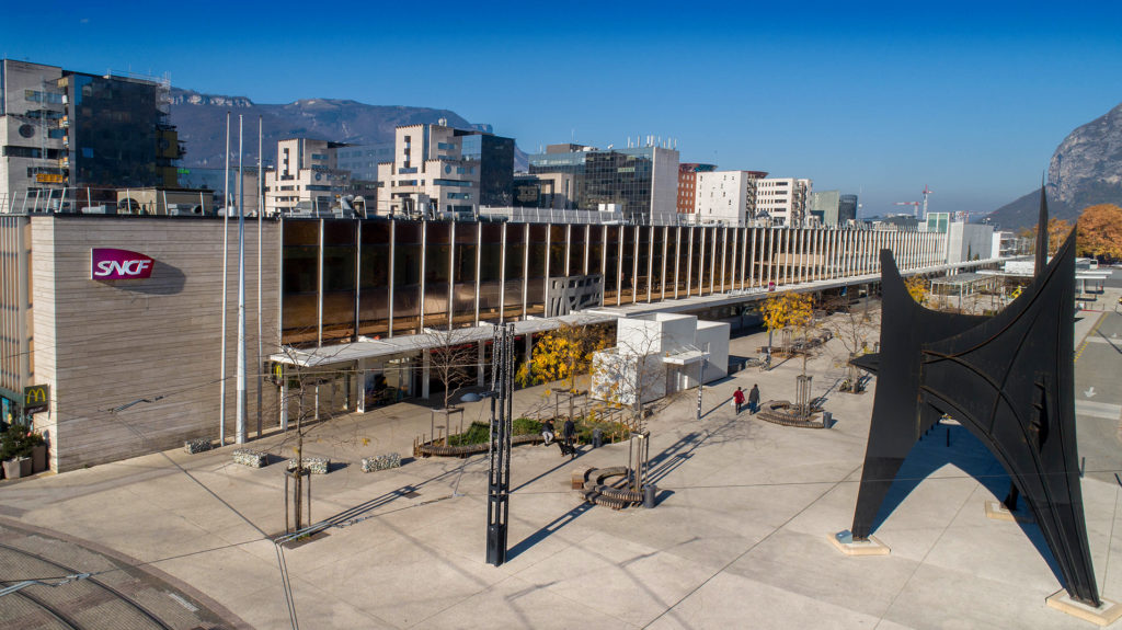 Gare SNCF Grenoble & connexions – les photos d’architecture | Edyta ...